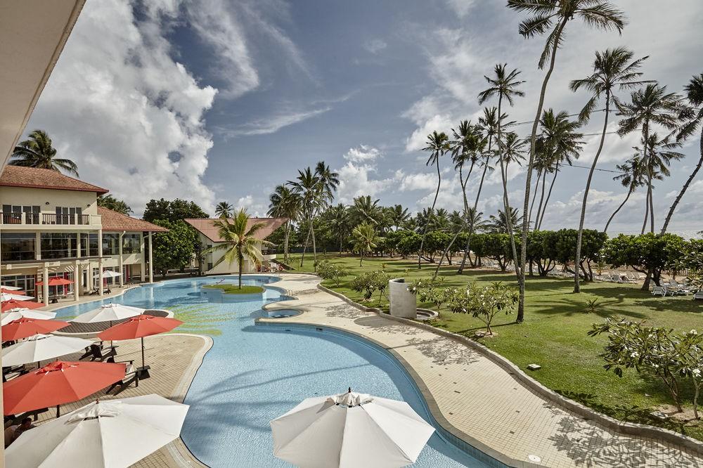Turyaa Kalutara Hotel Exterior photo