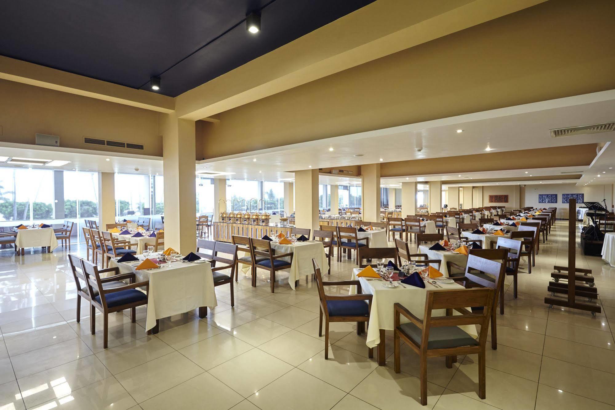 Turyaa Kalutara Hotel Exterior photo